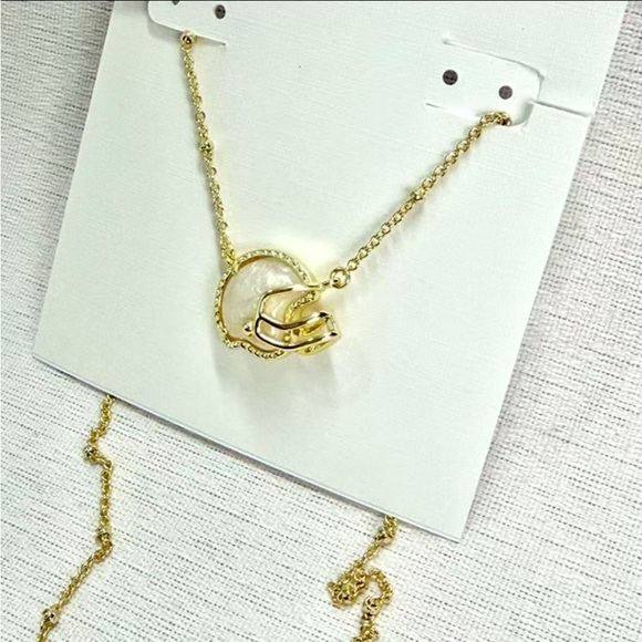 KENDRA SCOTT Mother-of-Pearl & 14k Football Helmet Gold Pendant Necklace NEW NWT - Picture 2 of 6
